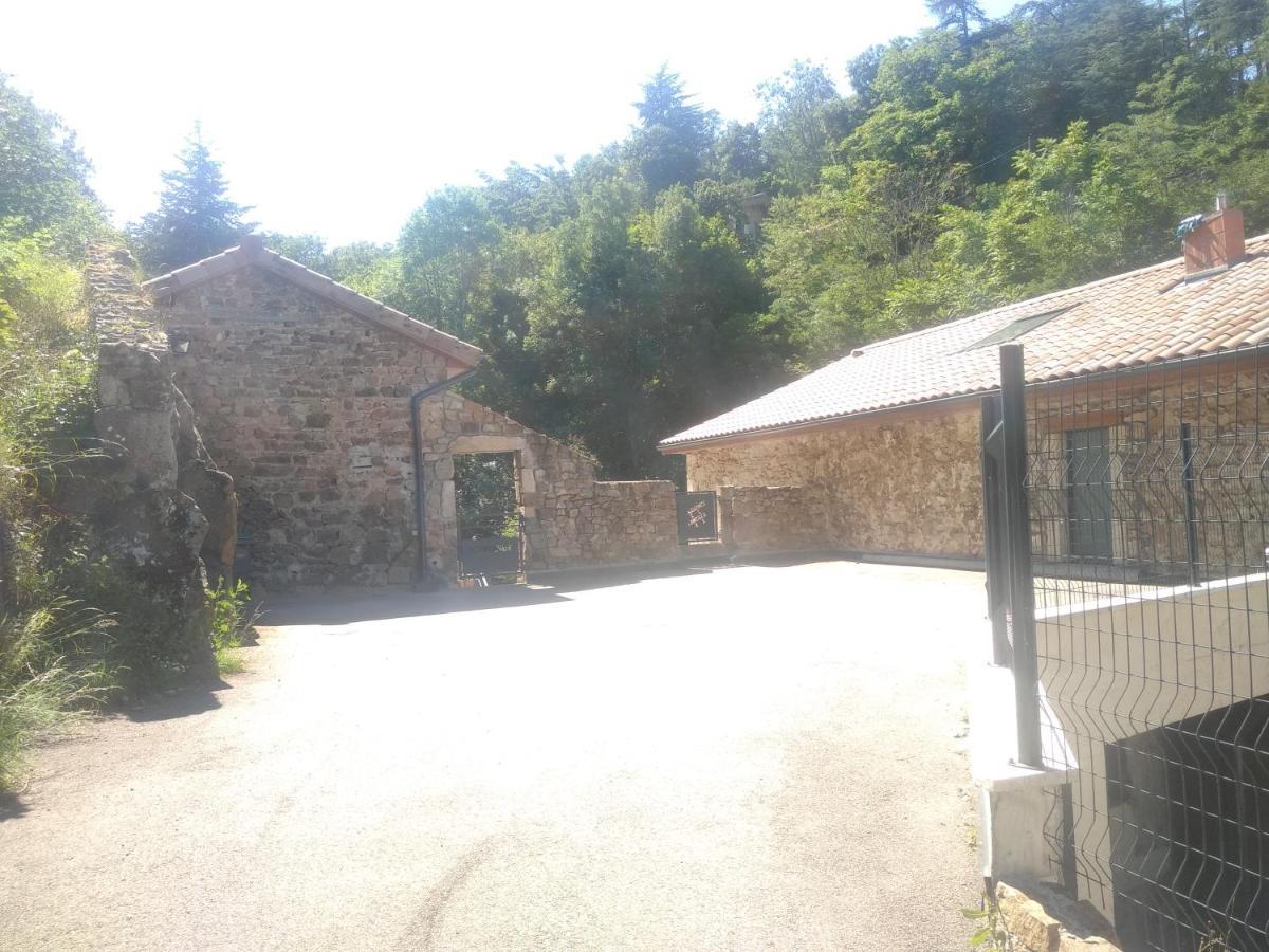 Gite Au Coeur Du Parc Naturel Regional Du Pilat Pélussin Dış mekan fotoğraf